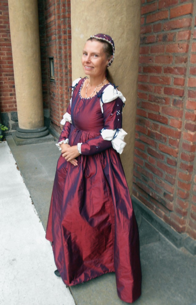 Photograph of the real fabric.